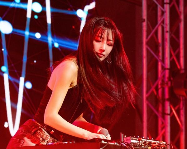 DJ 수빈_유럽투어.jpg