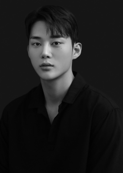 [사진2] _숨은 원석_ 기현우, 호기로운컴퍼니 전속 계약.jpg