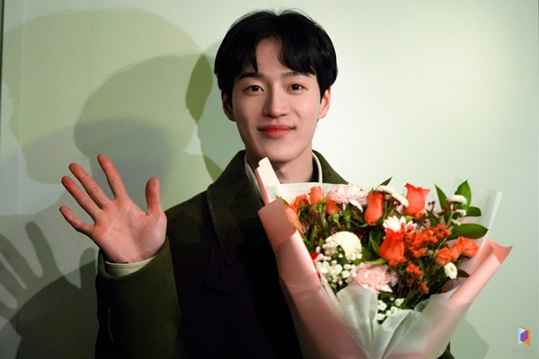 240415_원더풀 월드 진건우, “울고 웃던 추억들이 많았던 작품” 진심 어린 종영 소감!(1).jpg