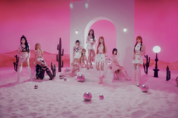유니스_단체_이미지1.jpg
